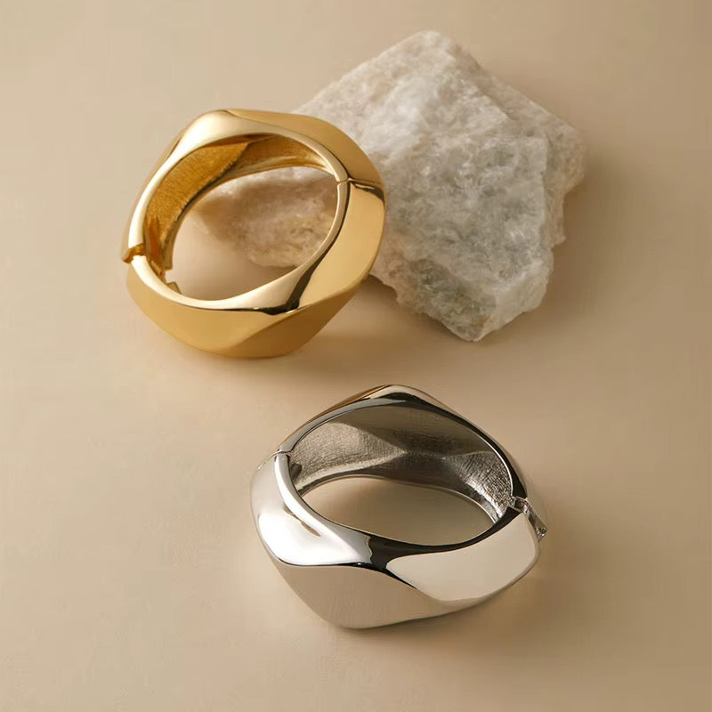 Chunky Faceted Bangle